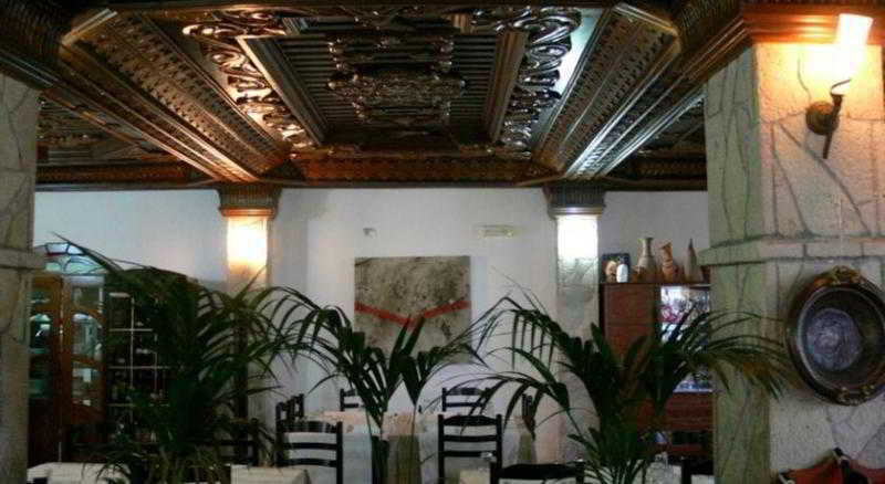 Hotel Rapsodia 2*